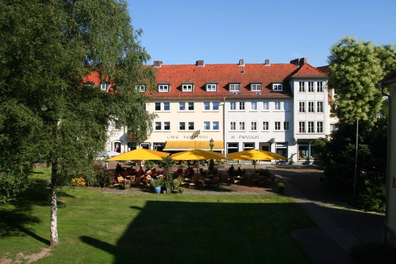 Cafe Feldmann & Pension Бад-Зоден-Аллендорф Екстер'єр фото
